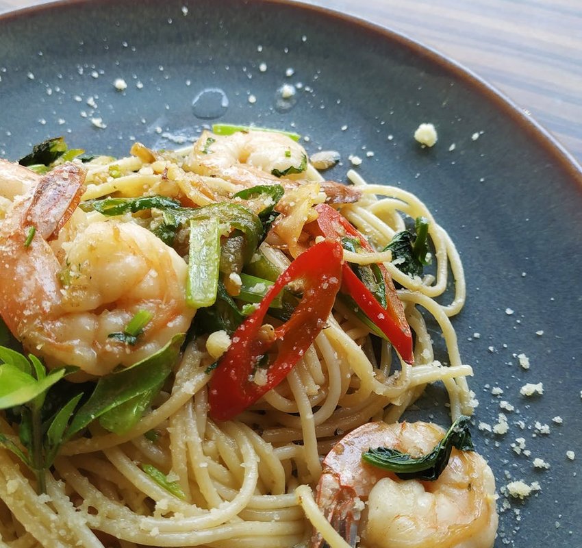 Чеський бісер: ідеальний матеріал для рукоділля Чеський бісер різних кольорів та форм для рукоділля