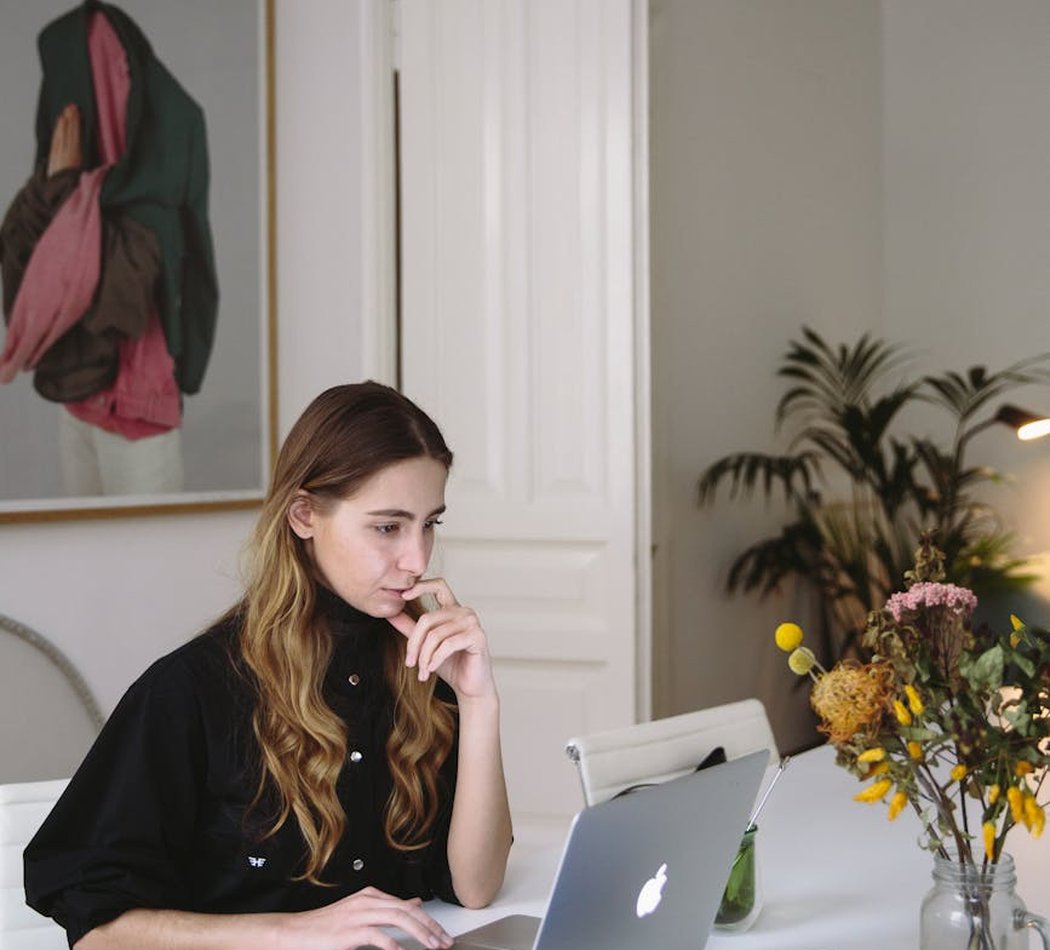 Поєднання вишивки бісером і металом для сучасних прикрас Вишивка бісером на металевій основі