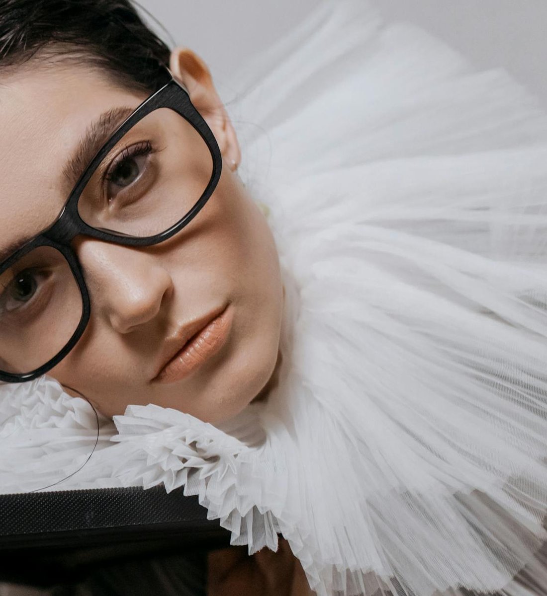 Ідеї бісерних прикрас на свята: як створити подарунки Бісерні прикраси на фоні святкової упаковки