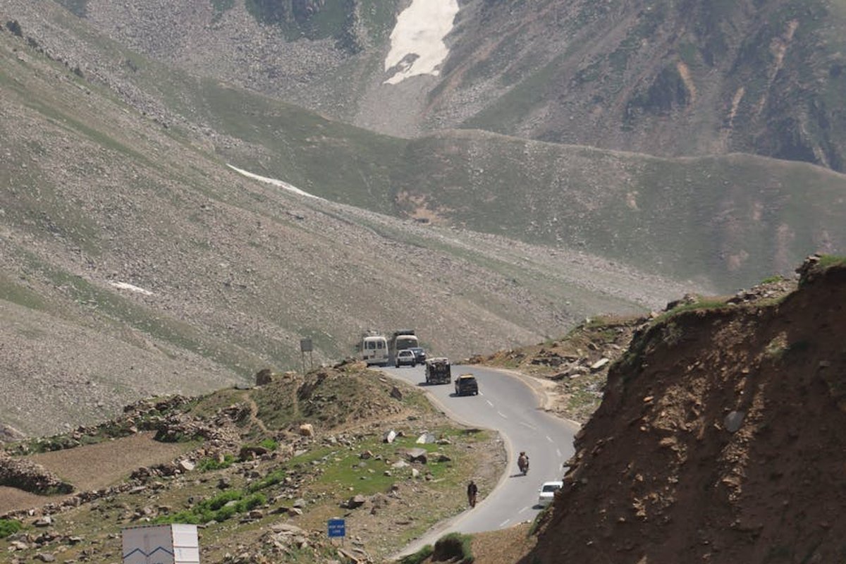 Чеський бісер для рукоділля: ідеальний вибір для творчості Різнокольоровий чеський бісер для рукоділля