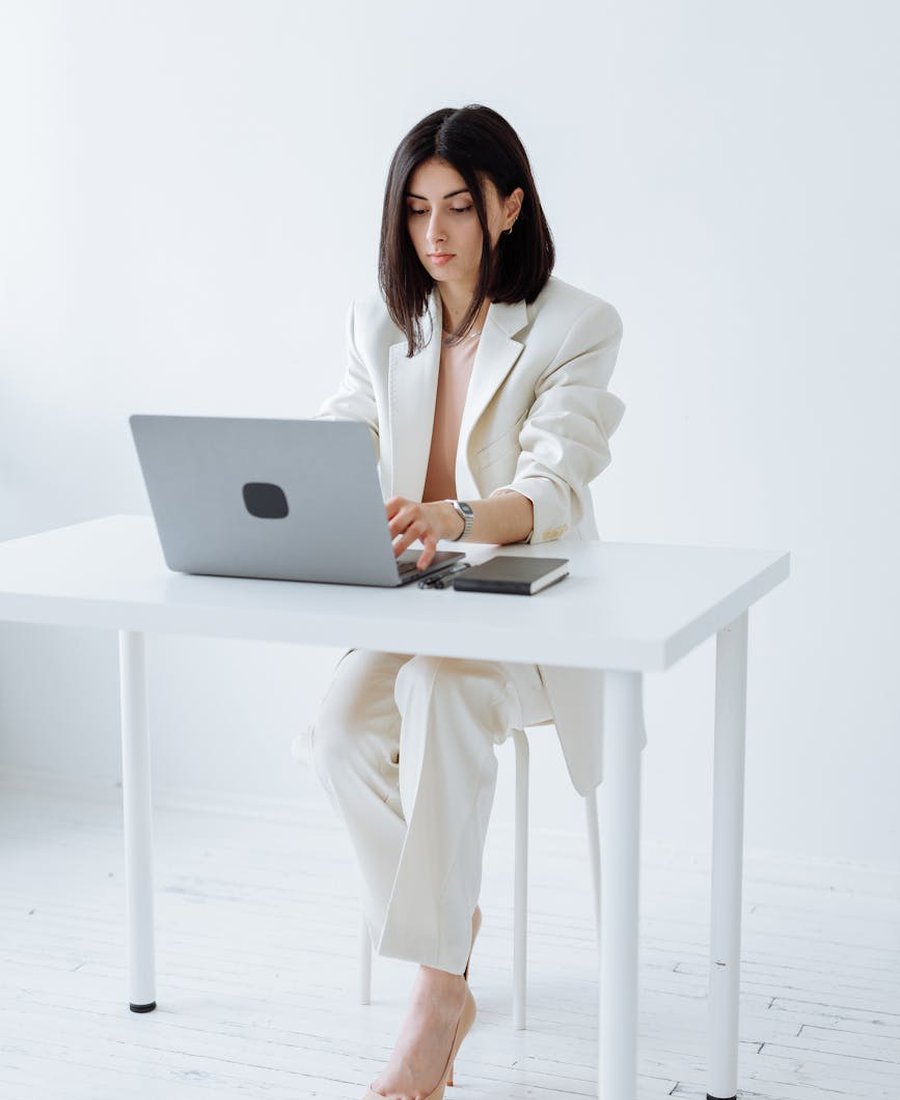 Як швидко зробити фігурки з бісеру: проекти та інструкції Фігурки з бісеру для подарунків