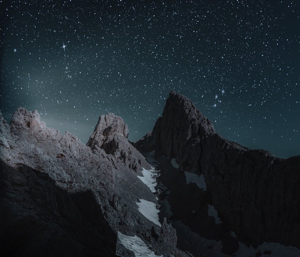 Як створити плаття з бісеру: майстер-клас для новачків Плаття з бісеру на святковому заході
