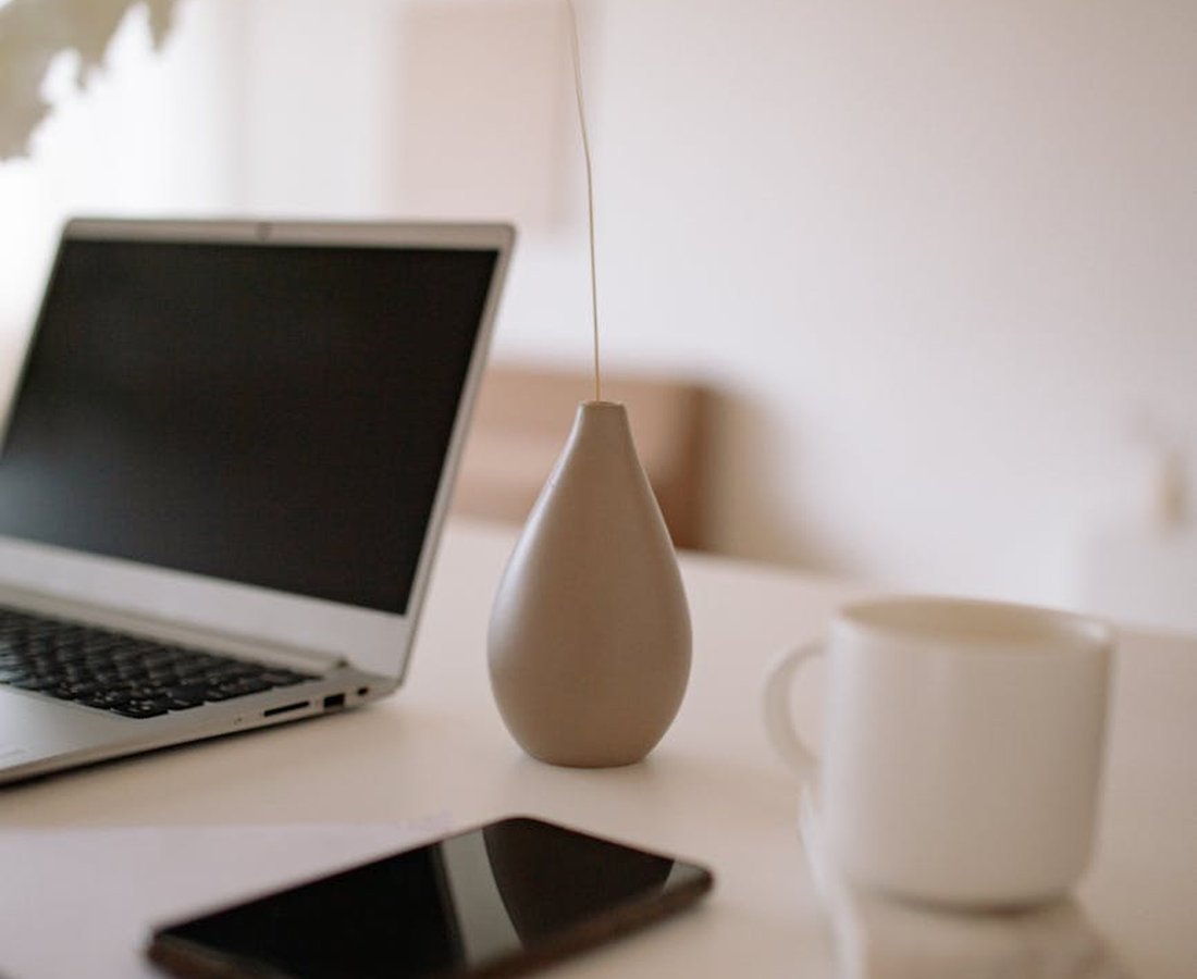 Набір DIY «сережки для дітей» — безпечний комплект для майстер‑класу Пакунок DIY‑набору: великі бусини, фетр, голка з тупим кінцем і проста інструкція для дітей