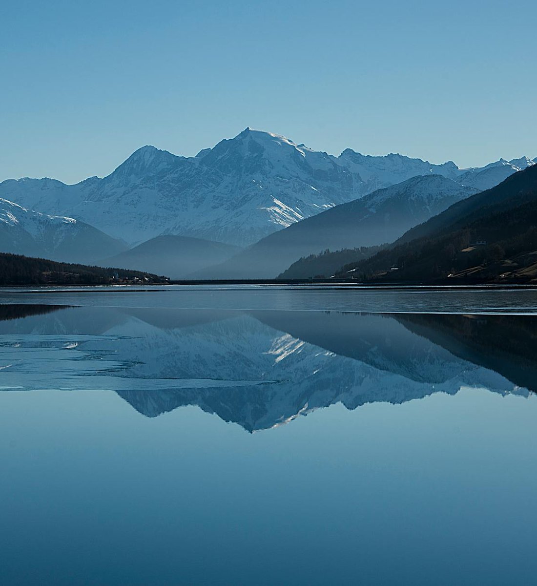 Студентські набори для рукоділля — ідеї для акцій і продажу Студентський набір для рукоділля: компактна коробка з бісером, голкою і короткою інструкцією