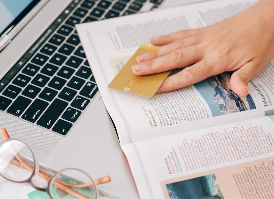 Як використовувати соціальні докази для просування бісерних виробів Використання соціальних доказів у продажах бісерних прикрас