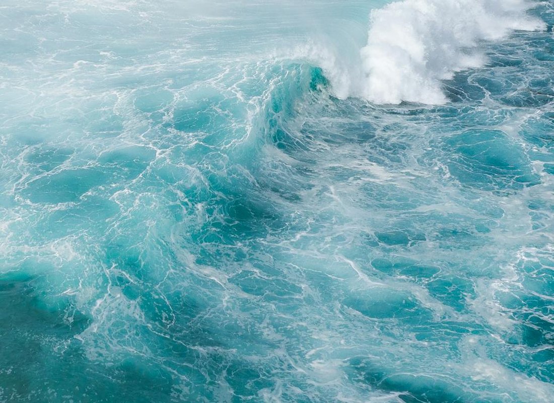 Матеріали для виготовлення бісерних прикрас - списки та поради Матеріали для виготовлення бісерних прикрас на столі майстра